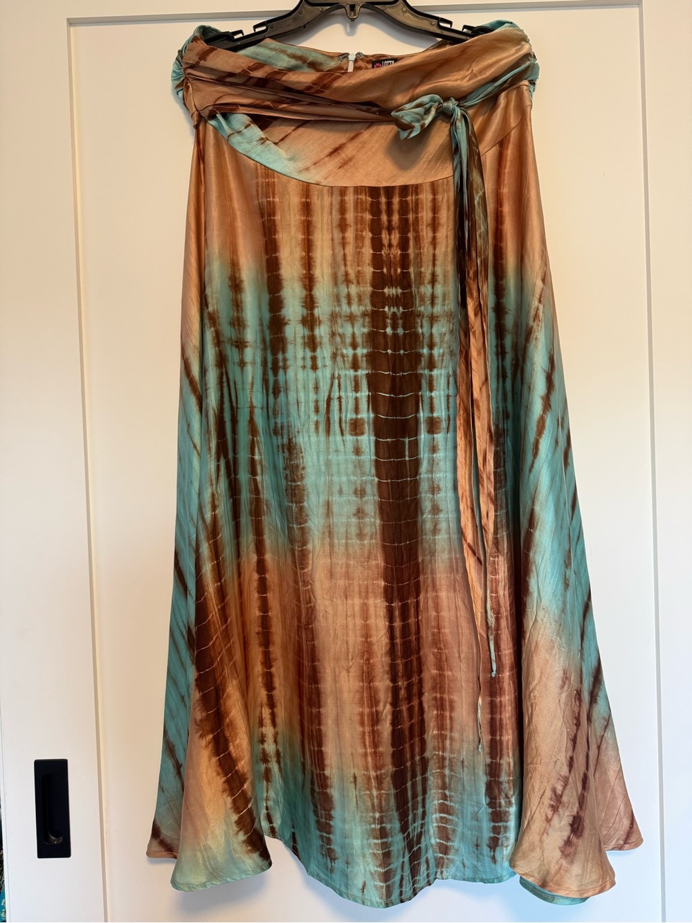 Tie-Dye Silk Maxi Skirt in Teal and Bronze size 10